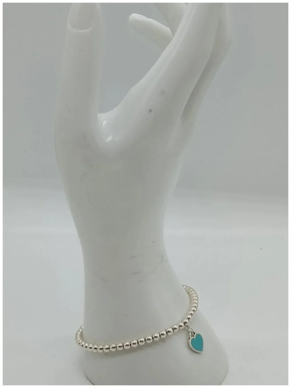 Authentic Tiffany & Co. Return to Tiffany Blue Heart Bead Bracelet Silver